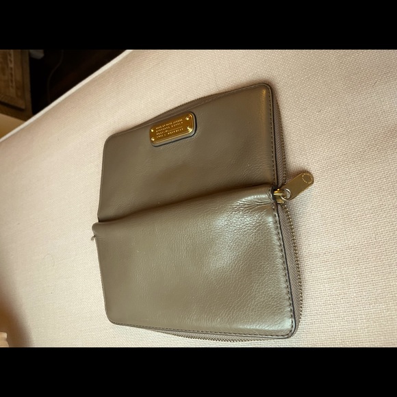 Marc jacobs wallet taupe - Picture 3 of 4